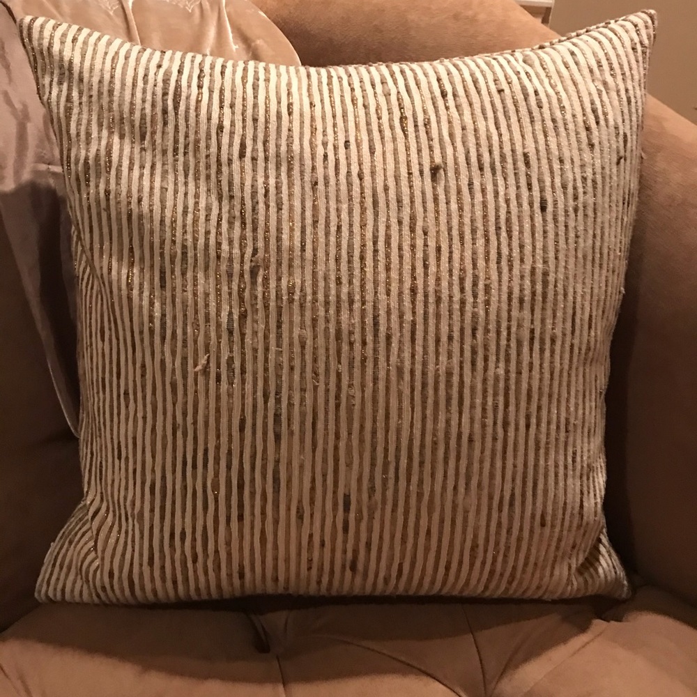Ethan Allen pillow cover